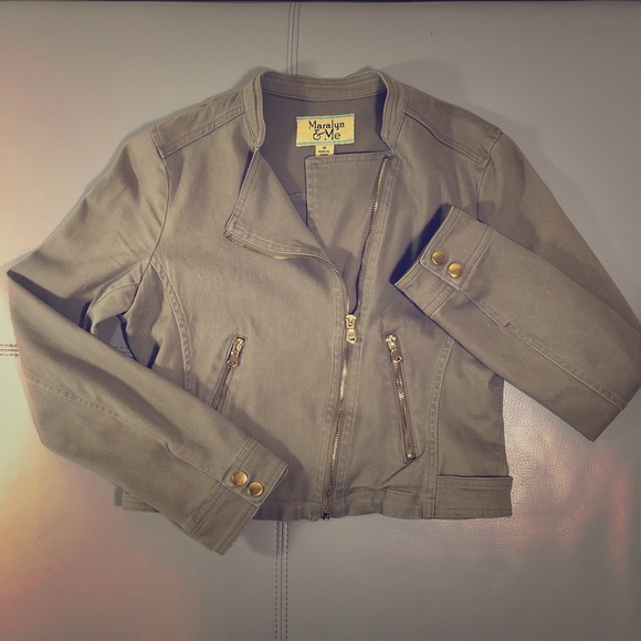 Maralyn & Me Jackets & Blazers - Olive Military Style Jacket